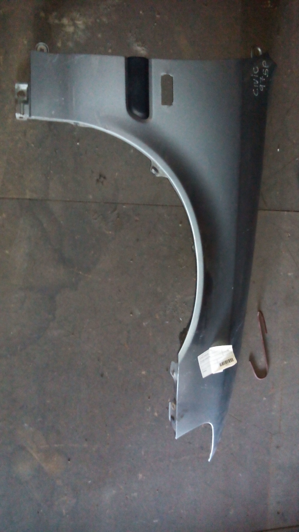 Guarda Lamas Dto HONDA CIVIC VI Hatchback (EJ, EK) | 95 - 01 (154974).
