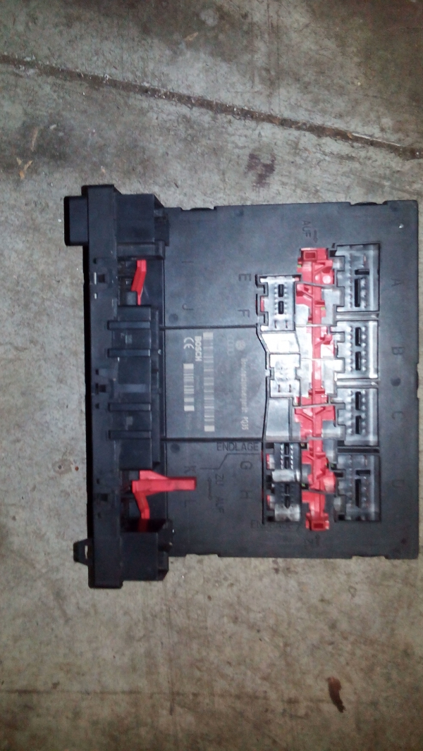 Modulo de comforto VOLKSWAGEN CADDY III Combi (2KB, 2KJ, 2CB, 2CJ) | 04 - (20189290).