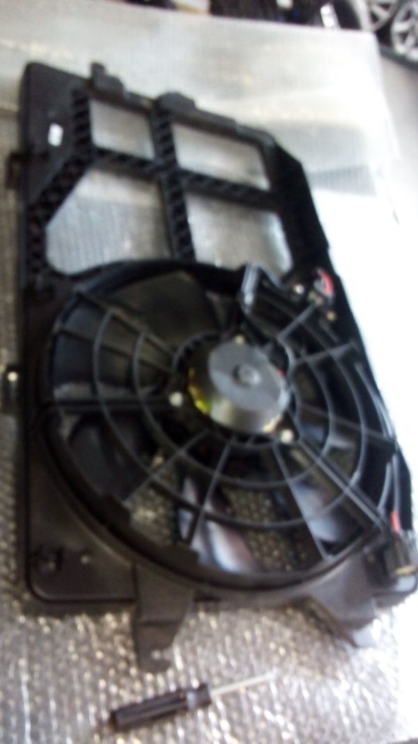 Termoventiladores FORD TRANSIT Caixa (FA_ _) | 00 - 06 (20198785).