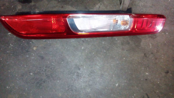 Farolim Stop Dto FORD FOCUS (DAW, DBW) | 98 - 04 (20198791).