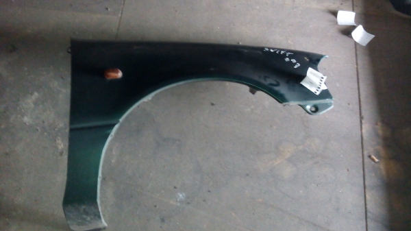 Guarda Lamas Dto SUZUKI SWIFT II Hatchback (EA, MA) | 89 - 04 (20199537).