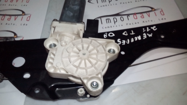 Elevador Trás Dto Electrico MERCEDES-BENZ C-CLASS (W203) | 00 - 07 (20199555).