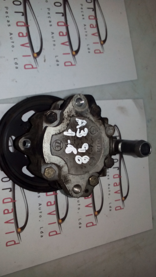 Bomba Direcção Assistida AUDI A3 (8L1) | 96 - 03 (20199686).