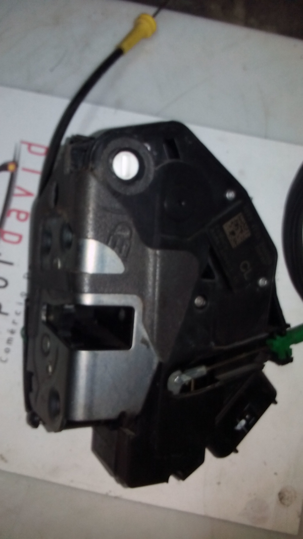 Fecho da Porta Trás Esq FORD FIESTA VI | 08 - (20199702).