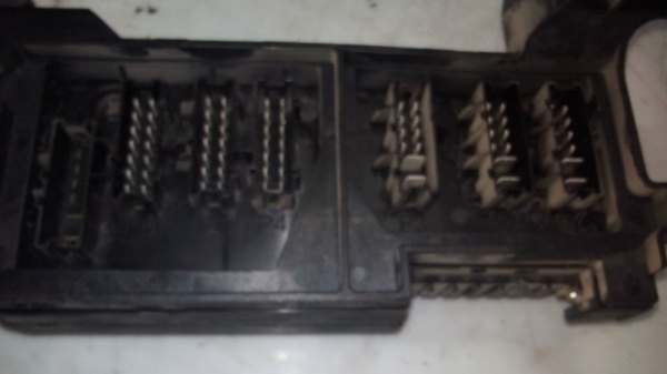 Caixa dos Fusíveis MERCEDES-BENZ M-CLASS (W164) | 05 - (20200075).