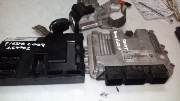 Centralina de Ignição (imobilizador) FORD FIESTA VI | 08 - (20200262).