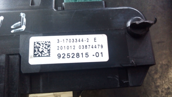 Caixa dos Fusíveis BMW 5 Touring (F11) | 10 - (20201136).