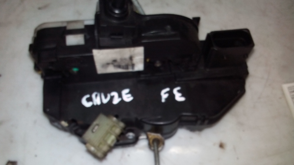 Fecho da Porta Frente Esq CHEVROLET CRUZE Hatchback (J305) | 11 - (20201433).