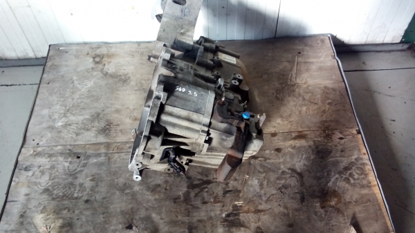 Caixa Velocidades / Kit Embraiagem VOLVO S60 | 00 - 10 (20202854).