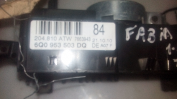 Comutador de Luzes SKODA FABIA Combi | 07 - 14 (20202983).