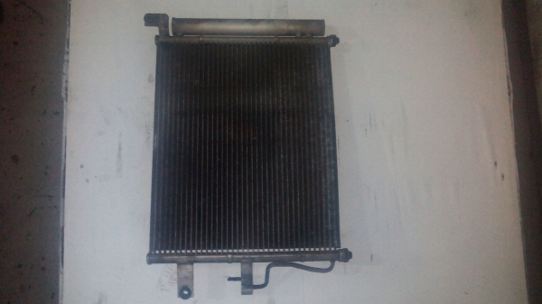 Radiador Ar Condicionado HYUNDAI ACCENT II (LC) | 00 - 05 (20203043).
