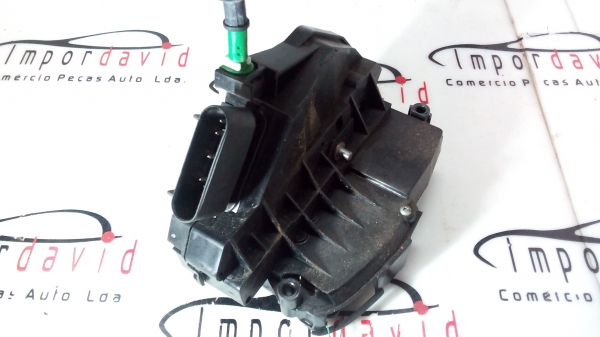 Fecho da Porta Trás Esq FORD FIESTA VI | 08 - (20203093).