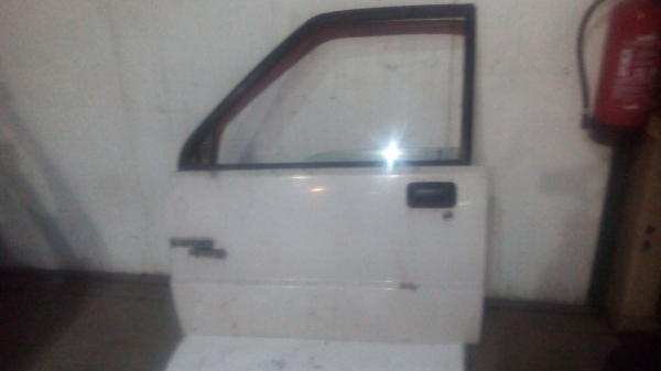 Porta Frente Esq MITSUBISHI L 200 (K3_T, K2_T, K1_T, K0_T) | 86 - 96 (20203153).