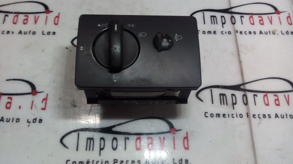 Interruptor de luz ( Tablier) ) FORD FOCUS II (DA_) | 04 - (20203232).
