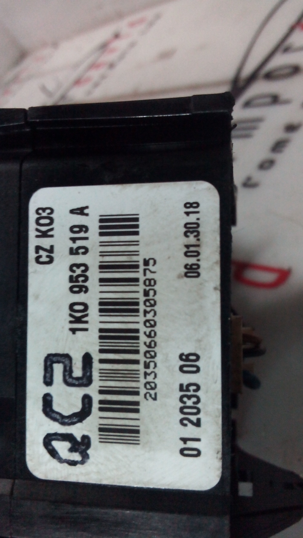 comutador de L.Vidros SKODA OCTAVIA Combi (1Z5) | 04 - 13 (20203237).