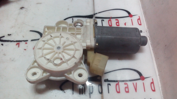Motor De elevador MERCEDES-BENZ E-CLASS (W211) | 02 - 08 (20203545).