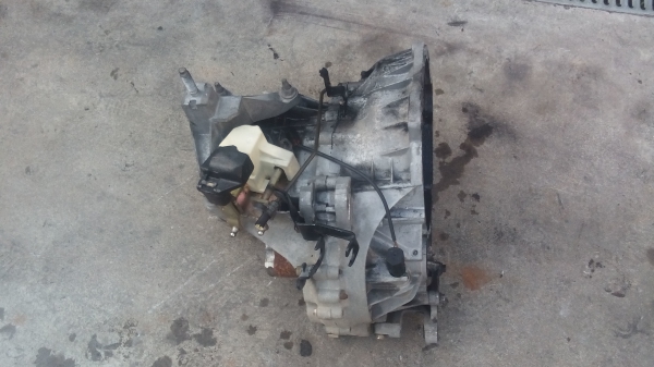 Caixa Velocidades / Kit Embraiagem FORD FOCUS (DAW, DBW) | 98 - 04 (20203634).