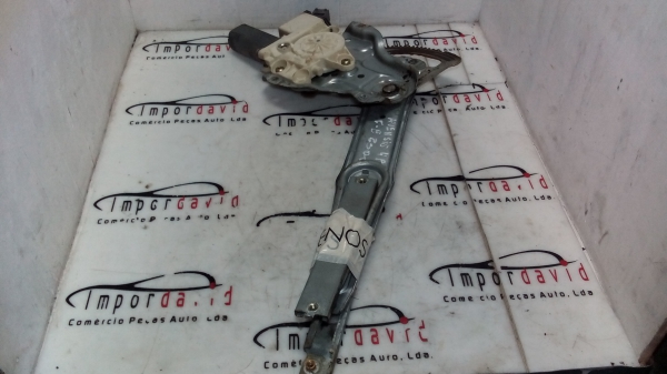 Elevador Frente Esq Electrico TOYOTA AVENSIS (T25_) | 03 - 08 (20203756).