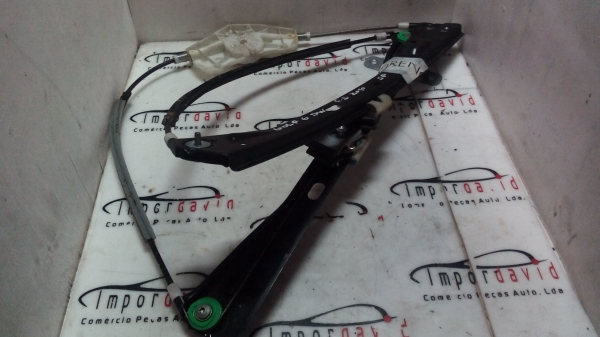 Elevador Frente Dto Electrico VOLKSWAGEN GOLF VI (5K1) | 08 - 13 (20203803).