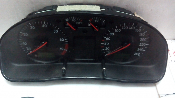 Quadrante VOLKSWAGEN PASSAT (3B2) | 96 - 00 (20203815).