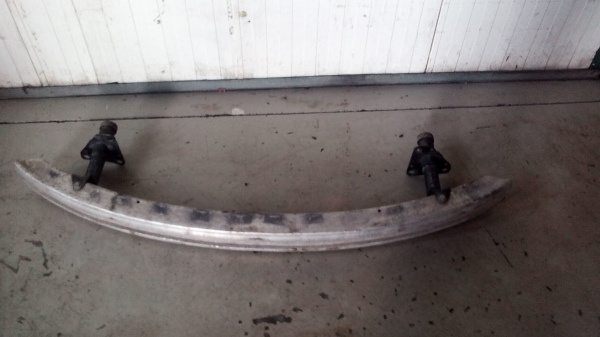 Reforço Parachoques Frt VOLKSWAGEN PASSAT (3B2) | 96 - 00 (20203925).