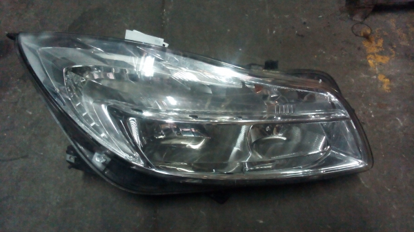 Òtica OPEL INSIGNIA Sports Tourer | 08 - (20204547).