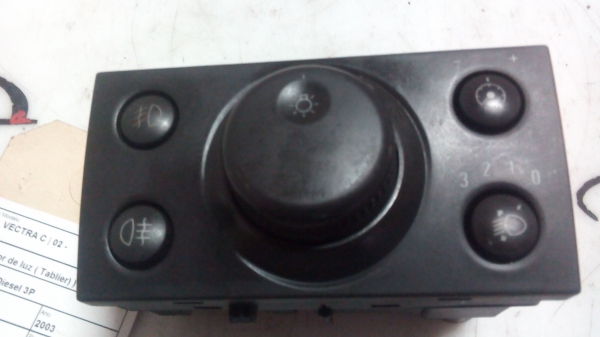 Interruptor de luz ( Tablier) ) OPEL VECTRA C | 02 - (20204715).