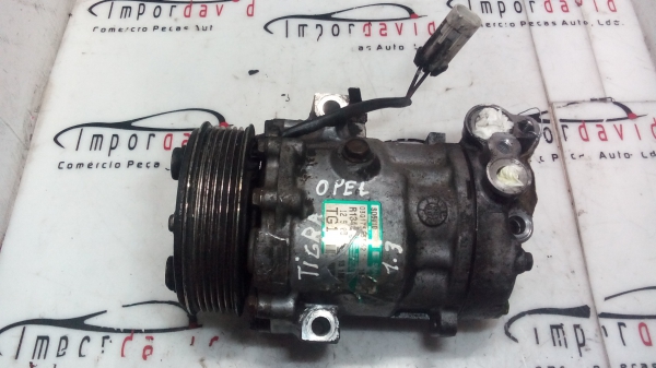 Compressor do Ar condicionado OPEL CORSA D | 06 - (20204864).