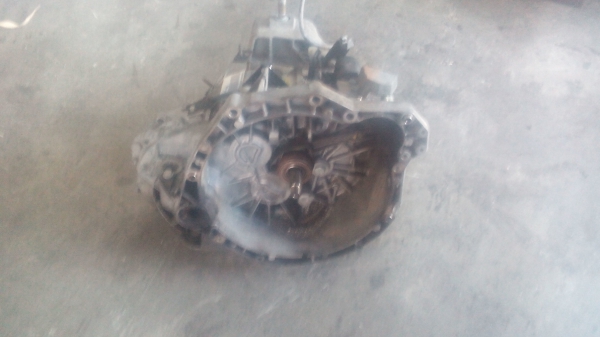 Caixa Velocidades / Kit Embraiagem RENAULT SAFRANE I (B54_) | 92 - 96 (20204910).