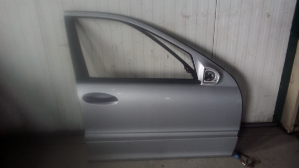 Porta Frente Dto MERCEDES-BENZ C-CLASS (W203) | 00 - 07 (20205108).