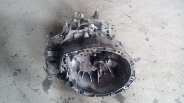 Caixa Velocidades / Kit Embraiagem RENAULT MEGANE II (BM0/1_, CM0/1_) | 02 - (20205211).