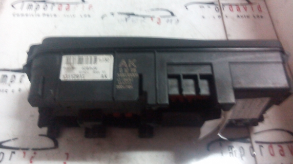 Caixa dos Fusíveis OPEL VECTRA C | 02 - (20205439).