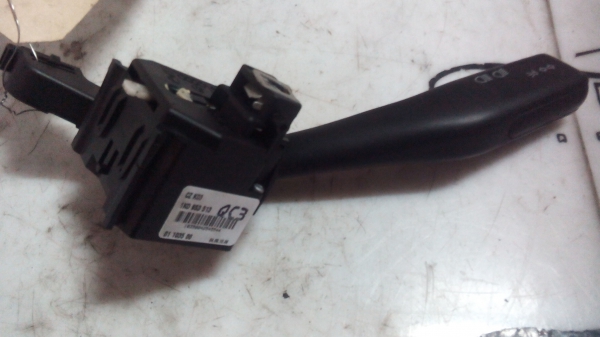 Comutador de Luzes VOLKSWAGEN GOLF V (1K1) | 03 - 09 (20205479).