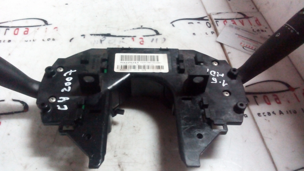 Comutador de Luzes CITROËN C4 (LC_) | 04 - (20205686).