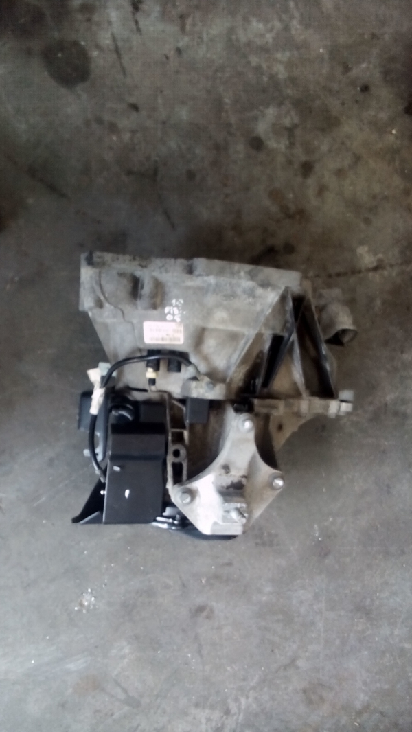 Caixa Velocidades / Kit Embraiagem FORD FIESTA V (JH_, JD_) | 01 - 10 (20205716).