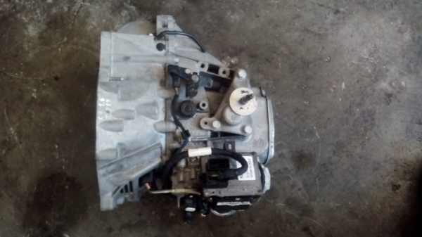 Caixa Velocidades / Kit Embraiagem CITROËN C4 (LC_) | 04 - (20205759).