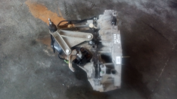 Caixa Velocidades / Kit Embraiagem RENAULT CLIO III (BR0/1, CR0/1) | 05 - (20206000).