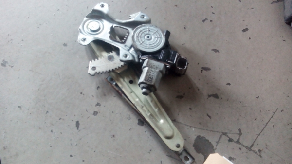 Elevador Trás Esq Electrico NISSAN JUKE | 10 - (20206033).