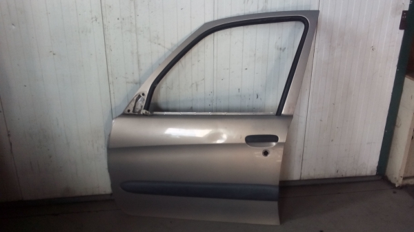 Porta Frente Esq CITROËN XSARA PICASSO (N68) | 99 - (20206131).