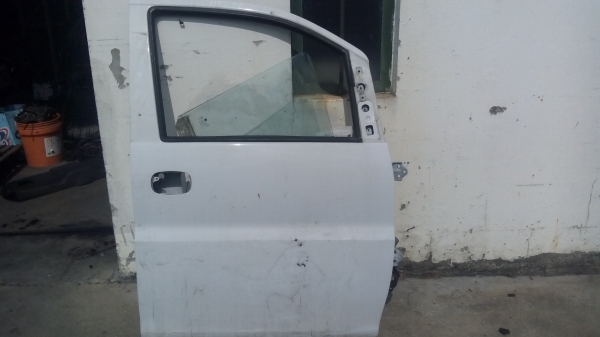 Porta Frente Esq HYUNDAI H100 Caixa | 93 - 04 (20206324).