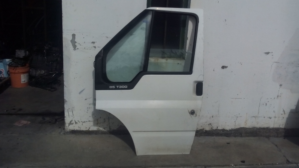 Porta Frente Esq FORD TRANSIT Autocarro (FD_ _, FB_ _, FS_ _, FZ_ _, FC_ _) | 00 - 06 (20206382).