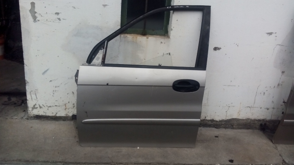 Porta Frente Esq KIA CARNIVAL I (UP) | 99 - 01 (20206394).