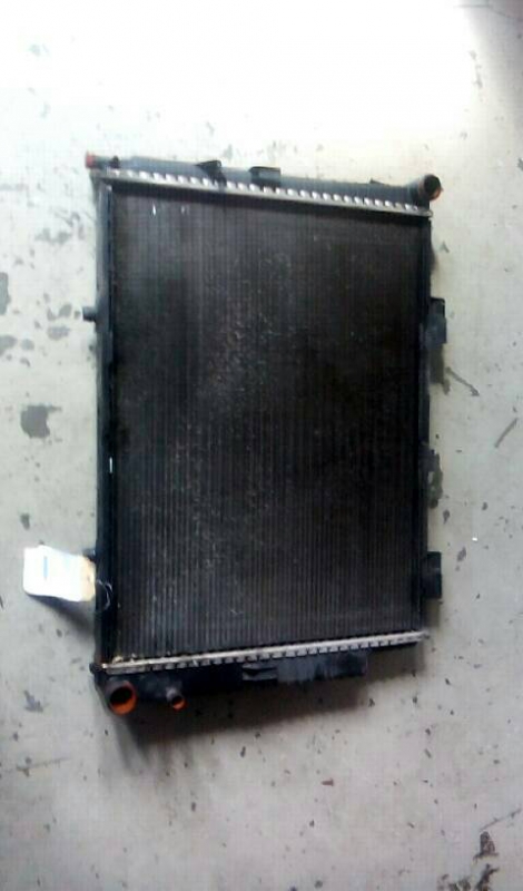 Radiador da água MERCEDES-BENZ E-CLASS (W210) | 95 - 02 (20206467).