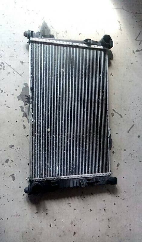 Radiador da água MERCEDES-BENZ C-CLASS (W203) | 00 - 07 (20206474).