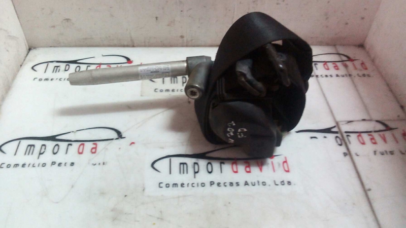 Pré-Tensores/Cintos MERCEDES-BENZ C-CLASS (W202) | 93 - 00 (20206612).