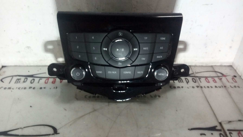 Radio ( Caixa de CD ) CHEVROLET CRUZE Hatchback (J305) | 11 - (20206838).