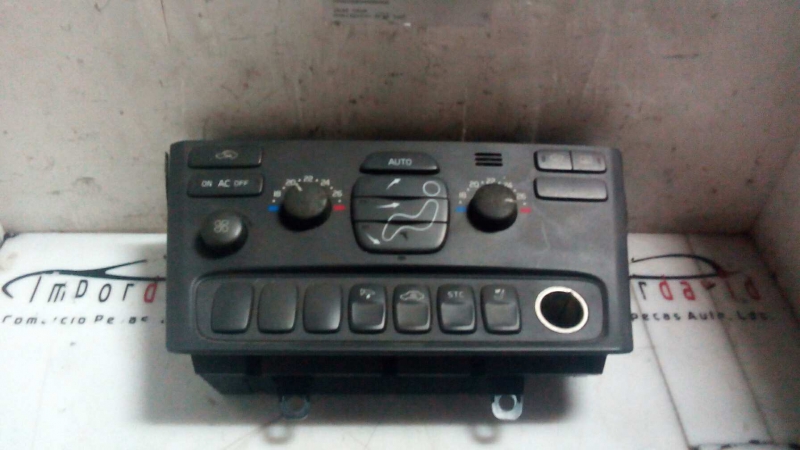 Comando de Chaufagem VOLVO S80 I (TS, XY) | 98 - 06 (20206924).