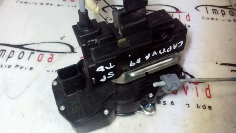 Fecho da Porta Trás Dto CHEVROLET CAPTIVA (C100, C140) | 06 - (20207194).