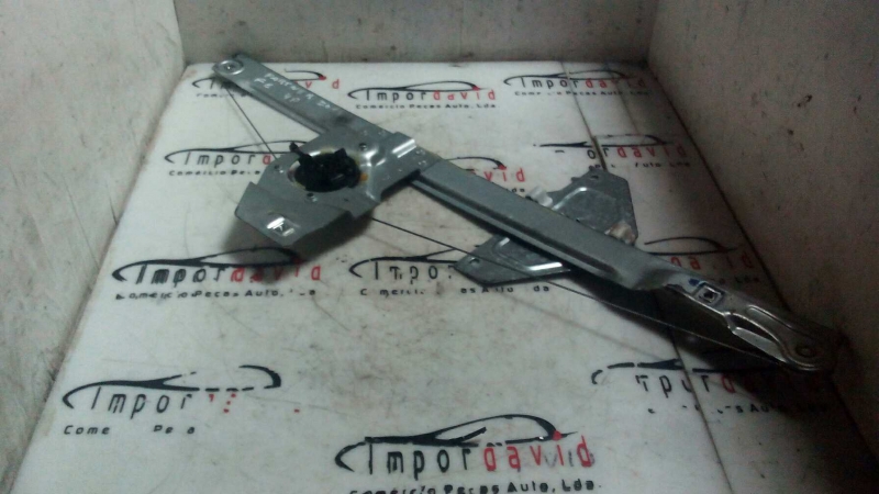 Elevador Frente Esq Electrico PEUGEOT PARTNER Caixa | 08 - (20207254).