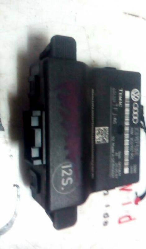 Modulo VOLKSWAGEN PASSAT (3C2) | 05 - 10 (20207377).